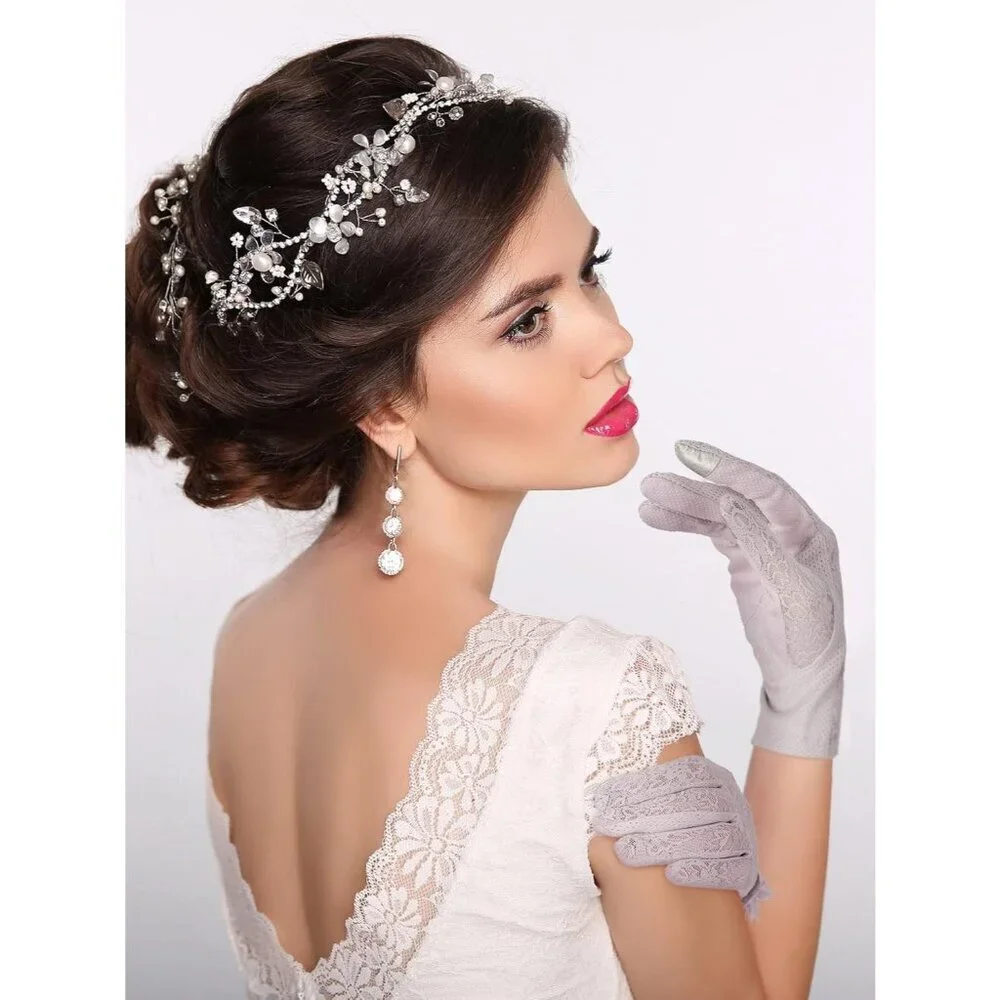 Women's Cameo Fingerless Floral Short Lace Gloves Party Tea Halloween Wedding